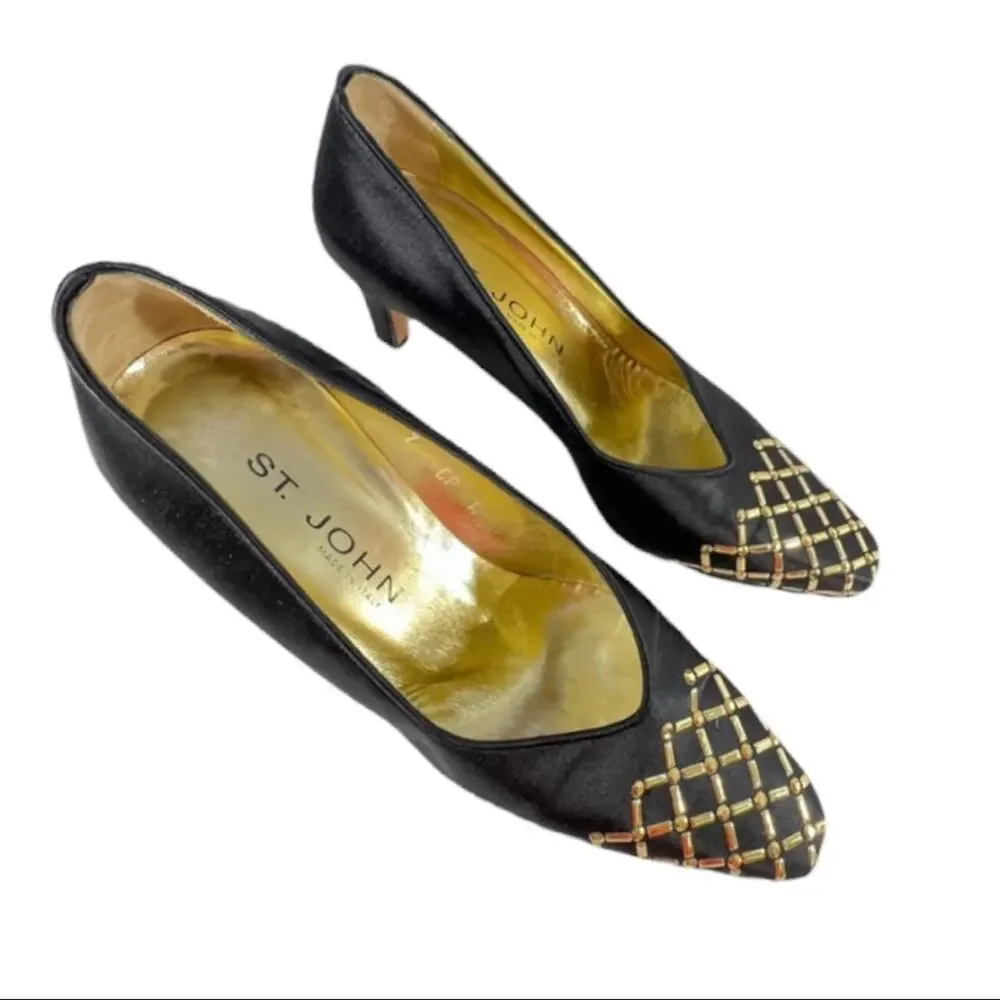 ST JOHN BLACK Vintage Satin Evening Shoes with Gold lattice design on Toe SZ 7